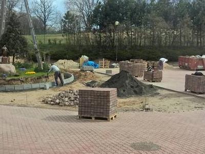 Ogrodzenia, zagospodarowanie terenu 49